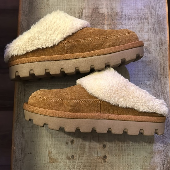 Koolaburra by UGG Tizzey suede mule slippers W6 - Picture 2 of 7